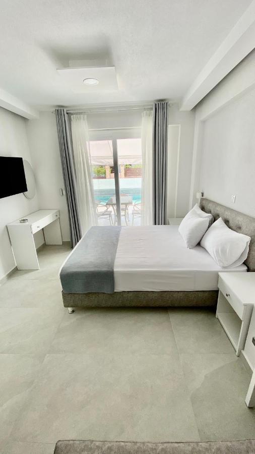 Апартаменты Interni Luxury Living Никити Экстерьер фото