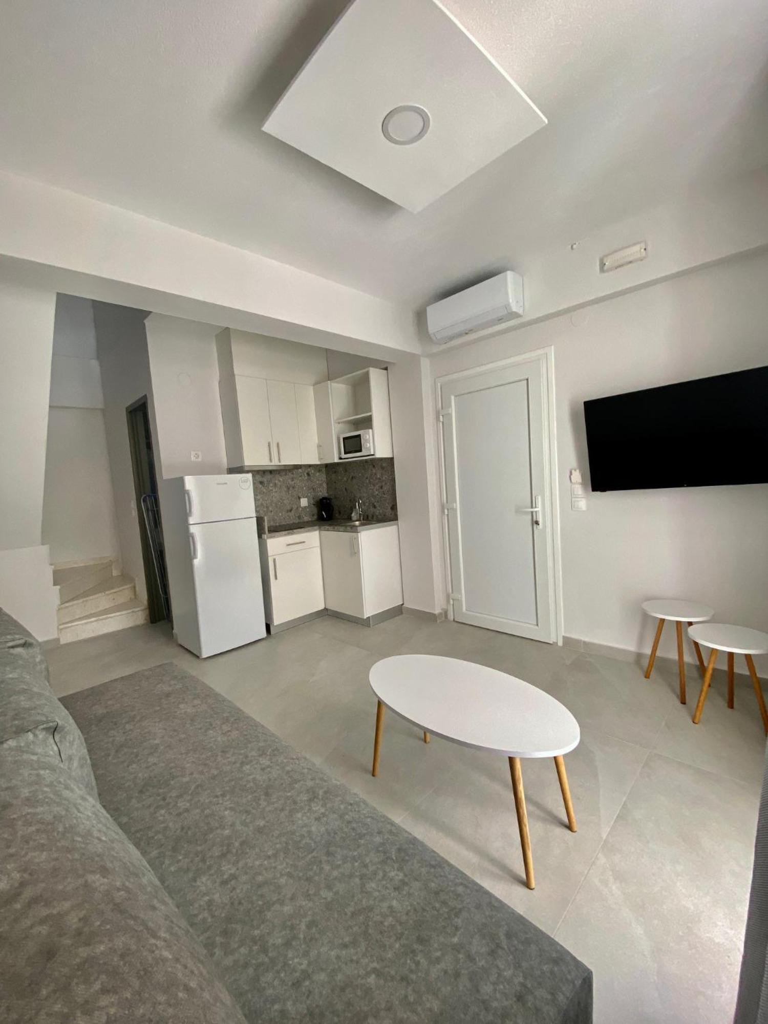 Апартаменты Interni Luxury Living Никити Экстерьер фото